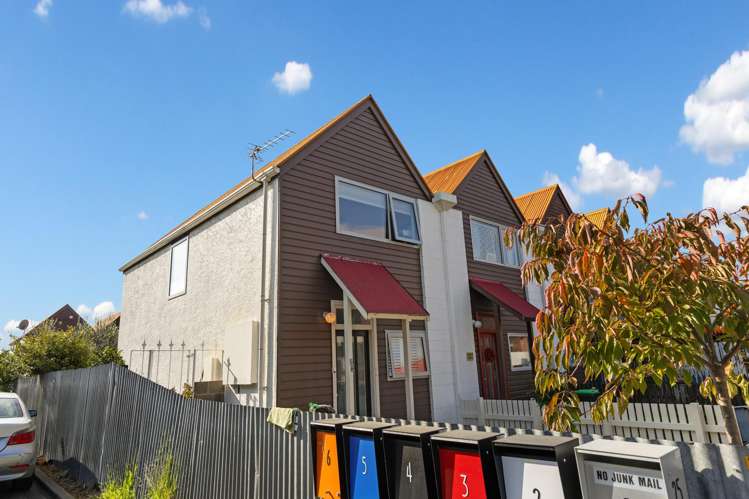 1/27 Buffon Street Waltham_13