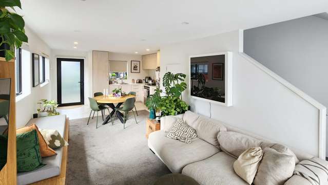  4/12 Rainey Grove Taitā_1