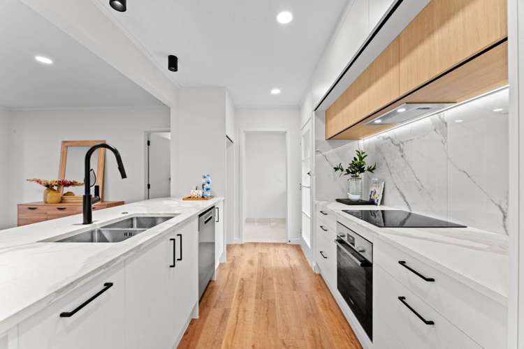 43 Graham Avenue Te Atatu Peninsula_7