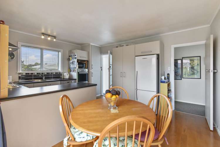 2 Valentine Street Papakura_6