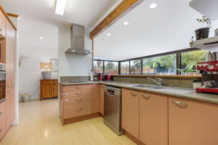 62 Hellyers Street Birkdale_7