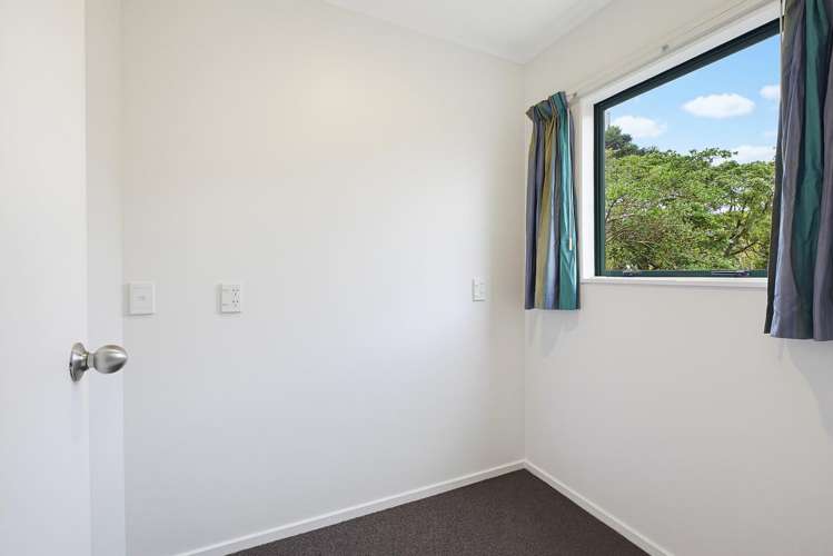 12 & 12A Wairaka Road Pukerua Bay_10
