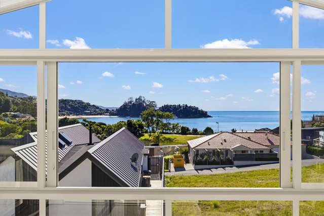 Big Coastal Living in Kaiteriteri