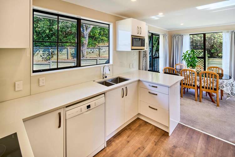 84 Cunliffe Street Churton Park_6