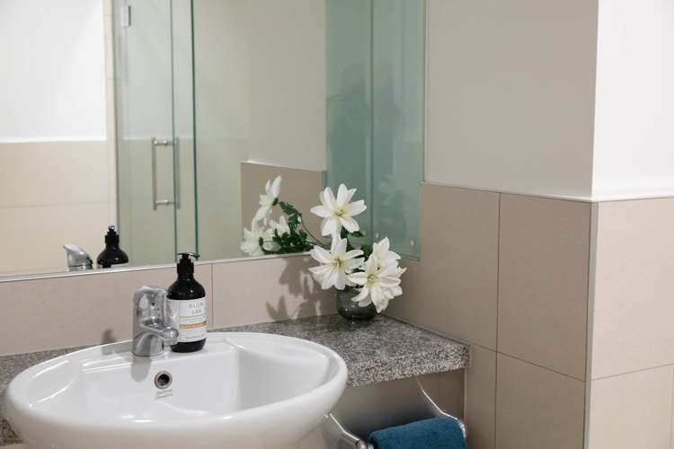 401/35 Hobson Street Auckland Central_17