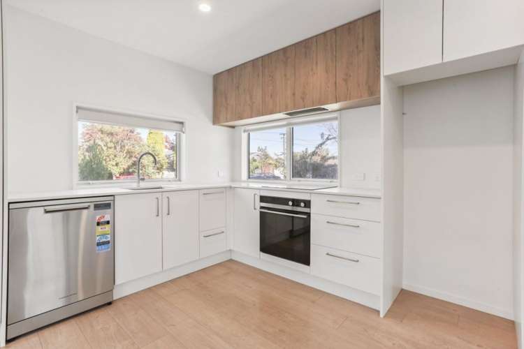 1/266 Selwyn Street_1