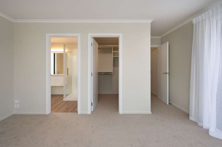 28 Rose Manor Drive Springlands_12