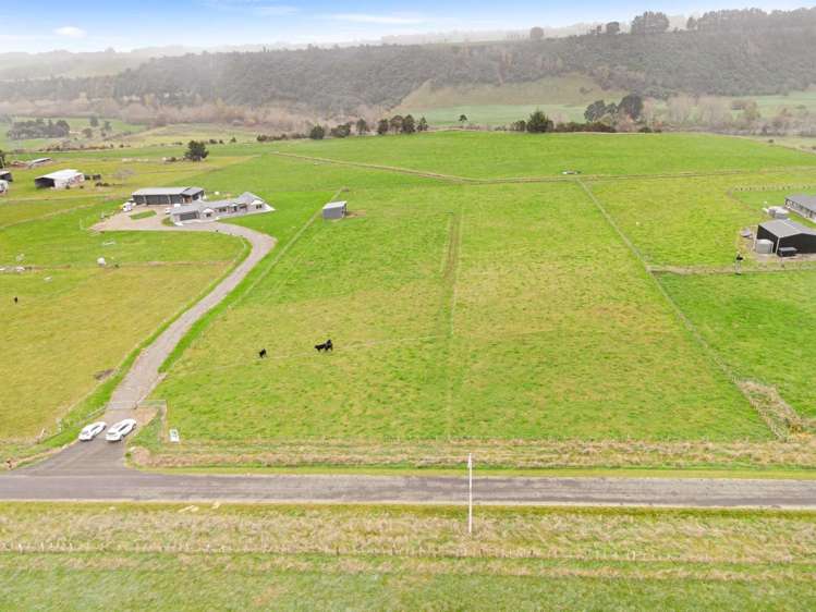 161 Te Awa Road Pohangina_8