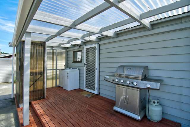 25 Clifton Avenue Carterton_3