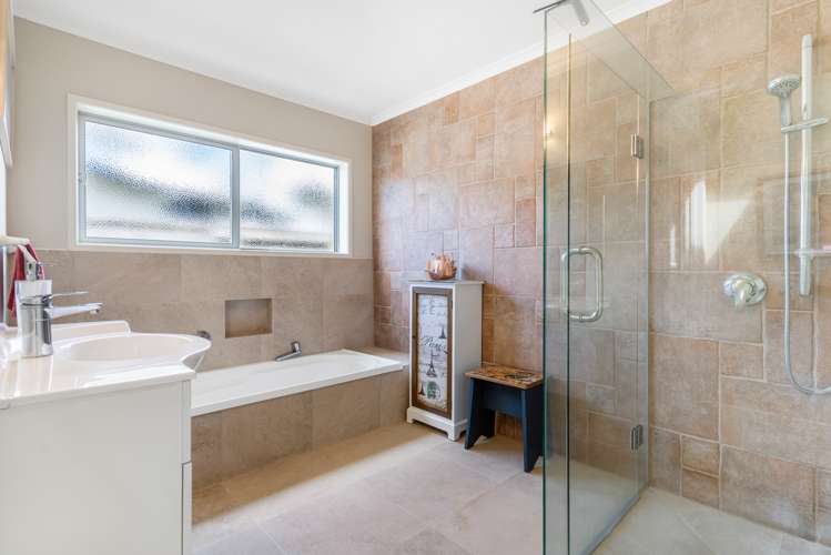 21 Riverside Place Katikati_17