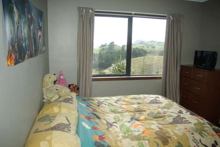 219 Forest Road Oruanui_9