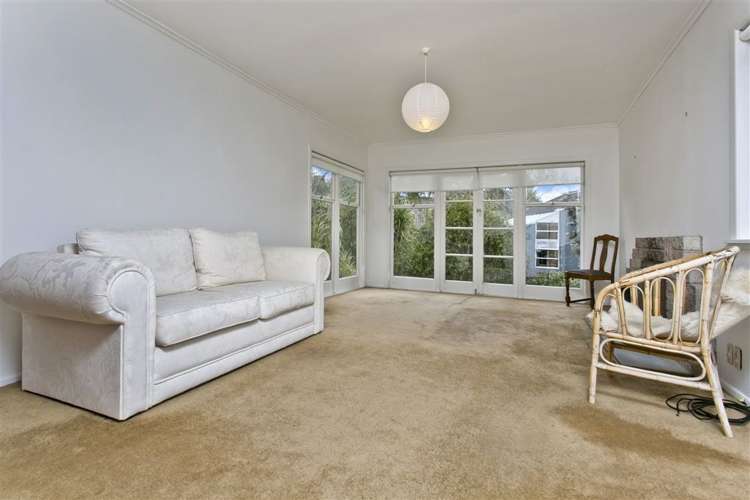 98 Beach Road Castor Bay_8