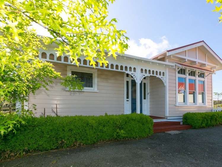 1245 Upland Road Egmont Village_10