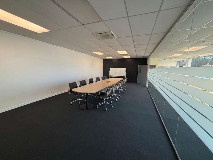 105 High Street Hutt Central_5