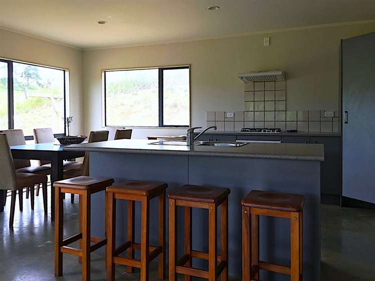 70 Churton Road Kaingaroa_1