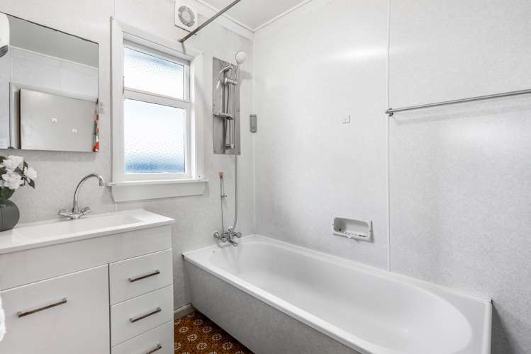 49 Main South Road Sockburn_8