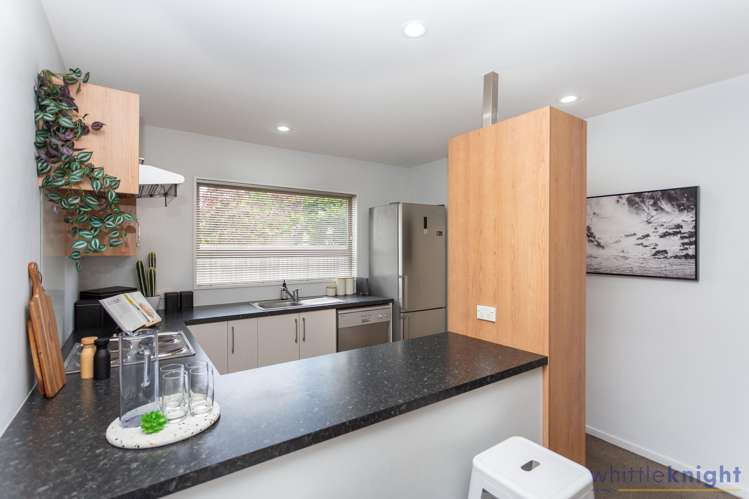 4/75 Burke Street Addington_7