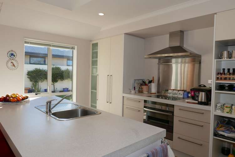 4 Crofton Road Harewood_8