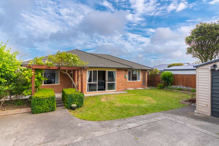 2/19 Branston Street Hornby_17