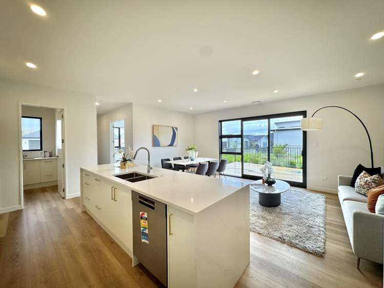 22 Tipu Crescent Milldale_4