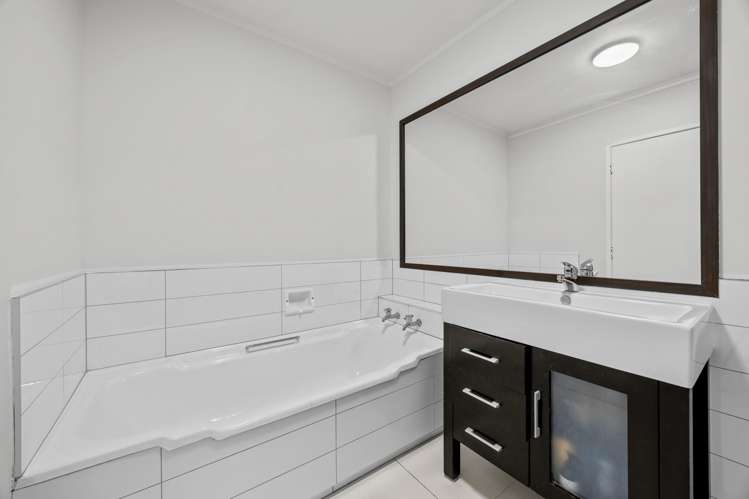 30a Hawkins Street Meadowbank_19