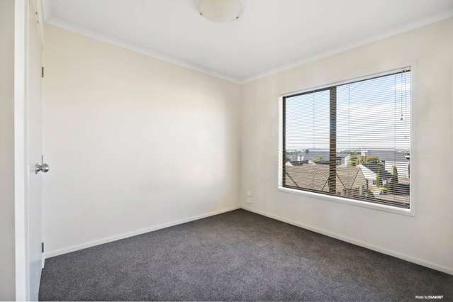 175/172 McLeod Road Te Atatu South_4