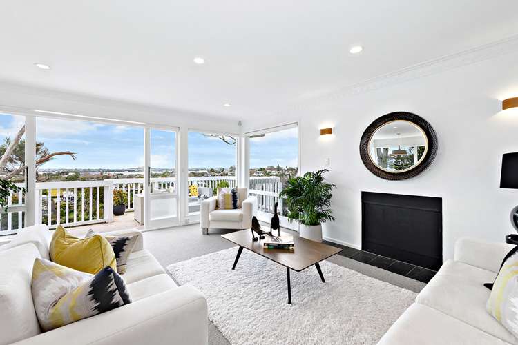 2/38a Seaview Avenue Northcote_3