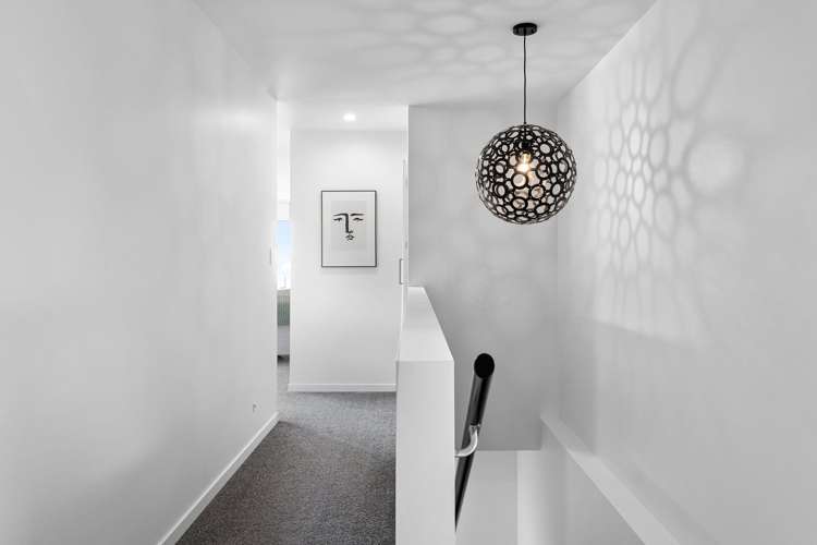 32 Soleares Avenue Mount Pleasant_20