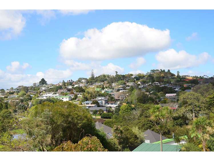 88a Brian Crescent Stanmore Bay_17