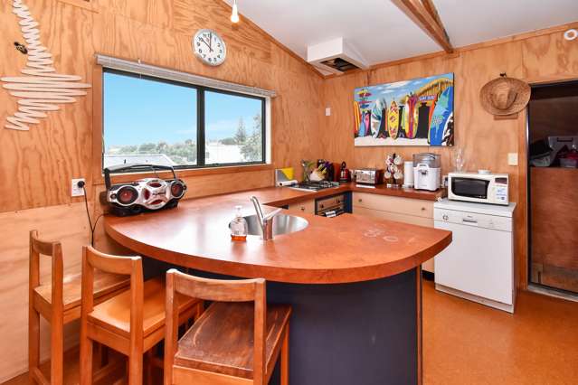 21 Westside Road Port Waikato_4