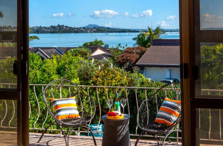 114 Bramley Drive Farm Cove_5