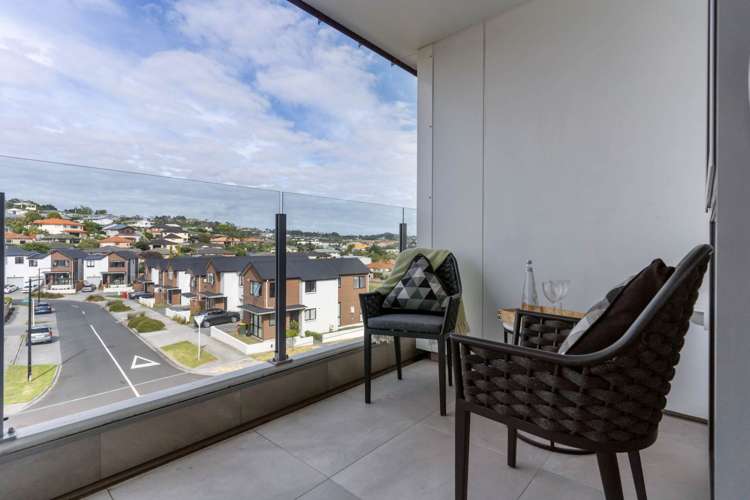 208/17 Link Crescent Stanmore Bay_19