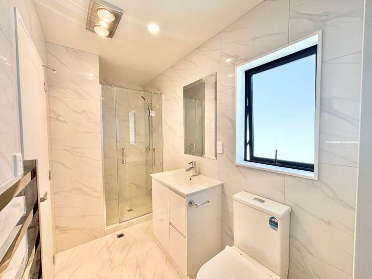 10/113 Moore Street Howick_8