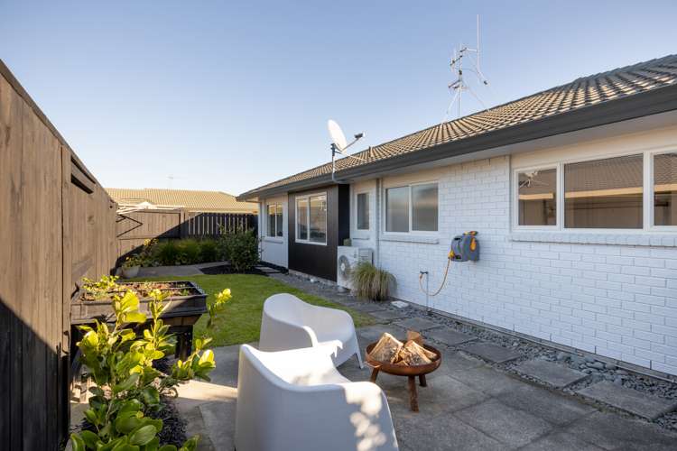 46 Ocean Crest Papamoa_37