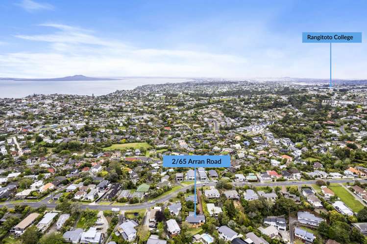 2/65 Arran Road Browns Bay_22