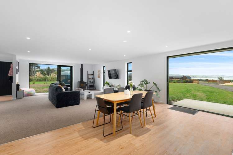 10 Otuarae Drive Taieri Mouth_6