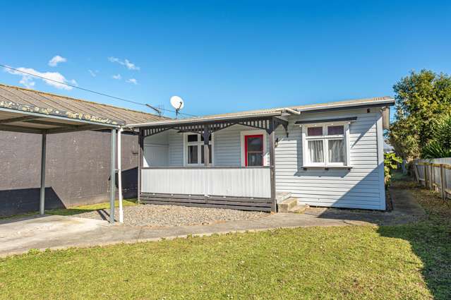Opportunity knocks with central city cutie