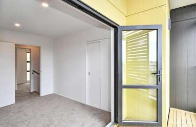 2/3226 Great North Road_2