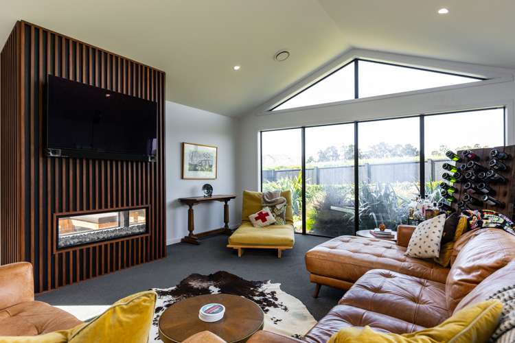 15 Catalina Crescent Burleigh_18