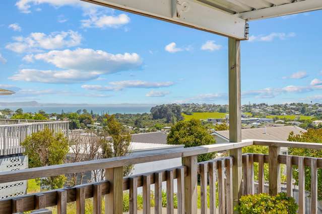 I Spy A Really Good Buy