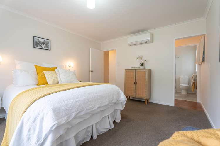 34 Oriel Avenue Tawa_24