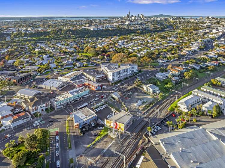 586-592 New North Road Morningside_12