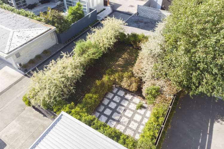 2 Millbank Lane Merivale_8