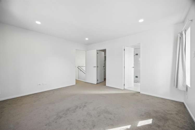 43a Fitzherbert Avenue West Harbour_14