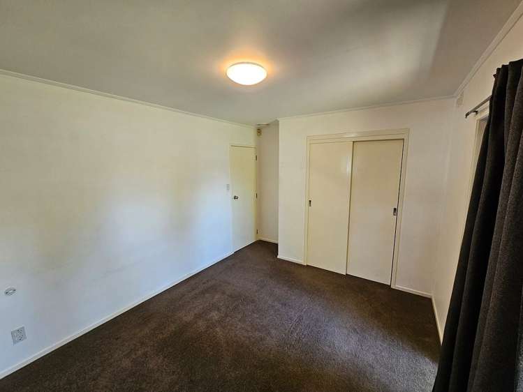 57 Gills Road Bucklands Beach_10