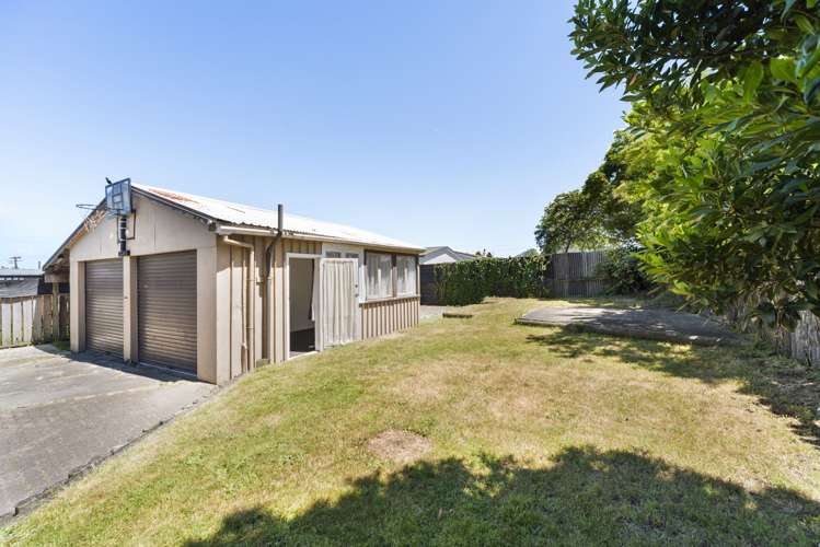 8 Waitahanui Avenue Taupo_10