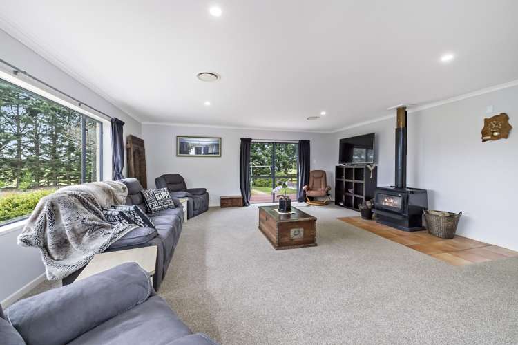 737 Downs Road West Eyreton_5