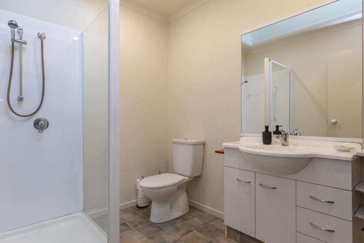 35 Lakeridge Close Rangatira Park_19