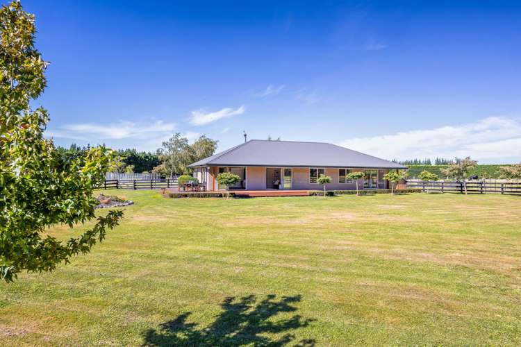 2840 South Eyre Road West Eyreton_38
