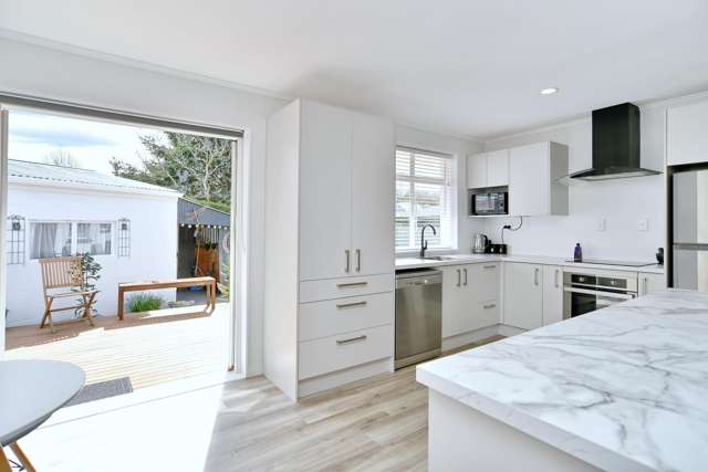 7 Barclay Place Burwood_2